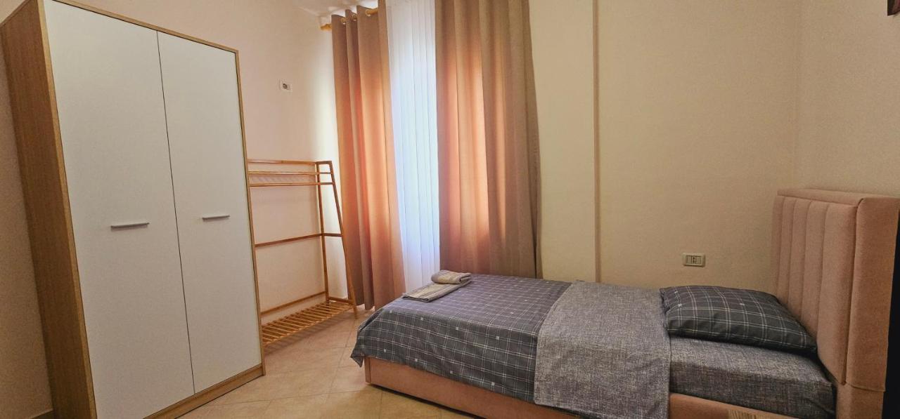 Apartment New Bazaar Side Bliss 2 Bed Apt With Free Garage