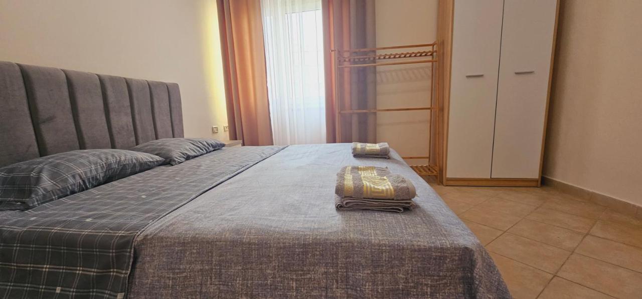 New Bazaar Side Bliss 2 Bed Apt With Free Garage Apartment Tirana