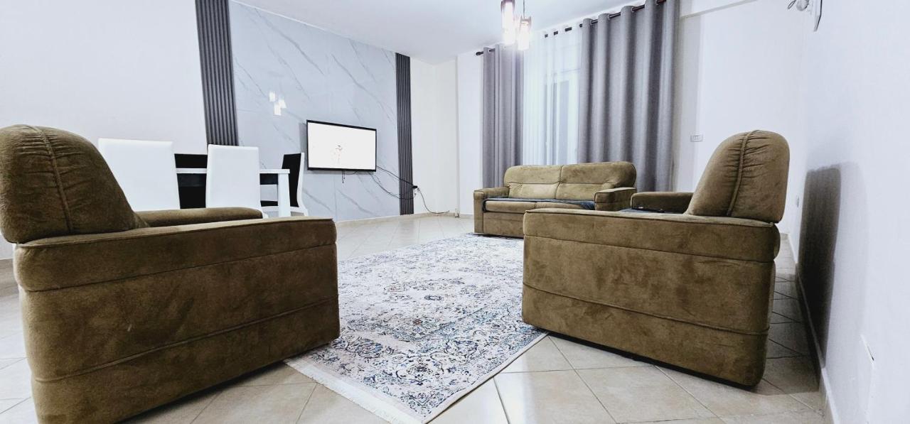New Bazaar Side Bliss 2 Bed Apt With Free Garage Apartment Tirana
