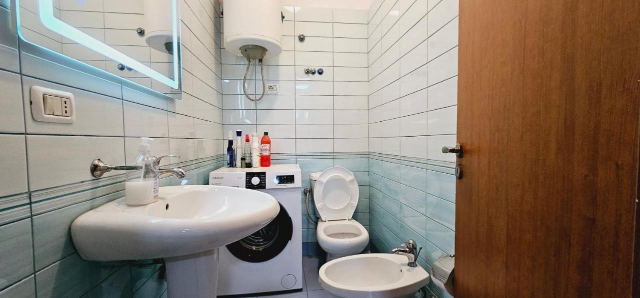 Apartment New Bazaar Side Bliss 2 Bed Apt With Free Garage Tirana